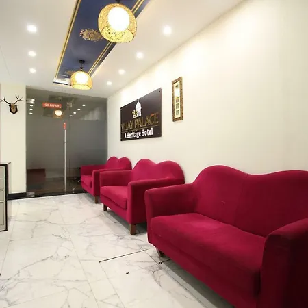 Oyo Flagship 41002 Vijay Palace Sws