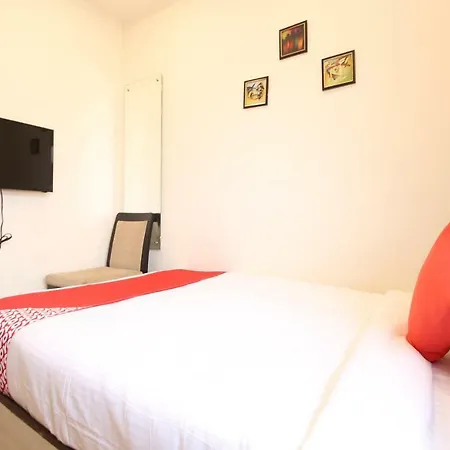 Oyo Flagship 41002 Vijay Palace Sws Hotel Amer